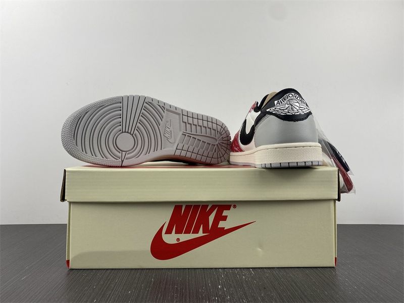 Air Jordan 1 Low Travis Scott Customized DM7866-140