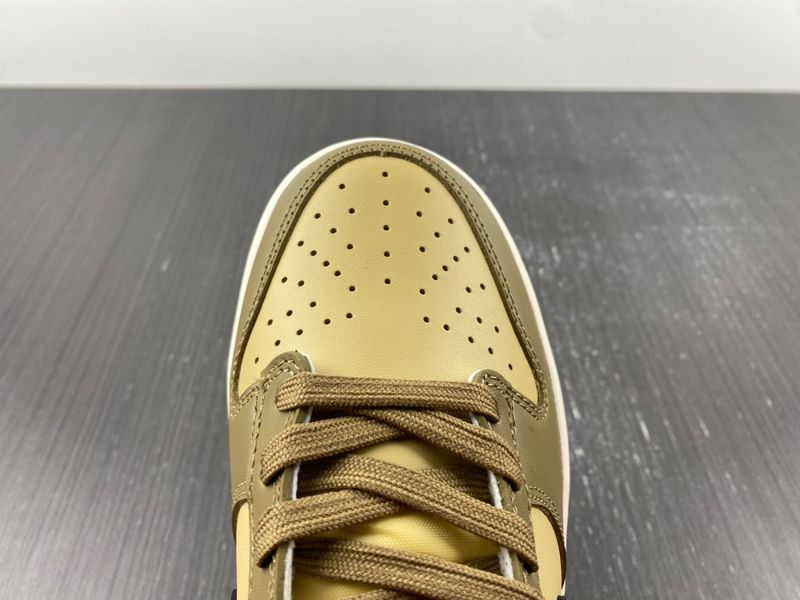 Dunk Low Dark Driftwood  DD1503-200