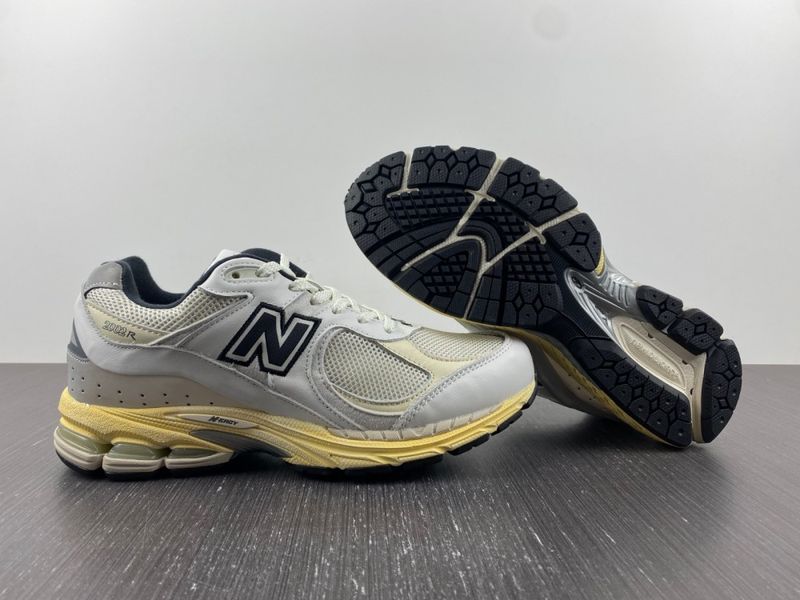 New Balance 2002R thisisneverthat White  ML2002RT