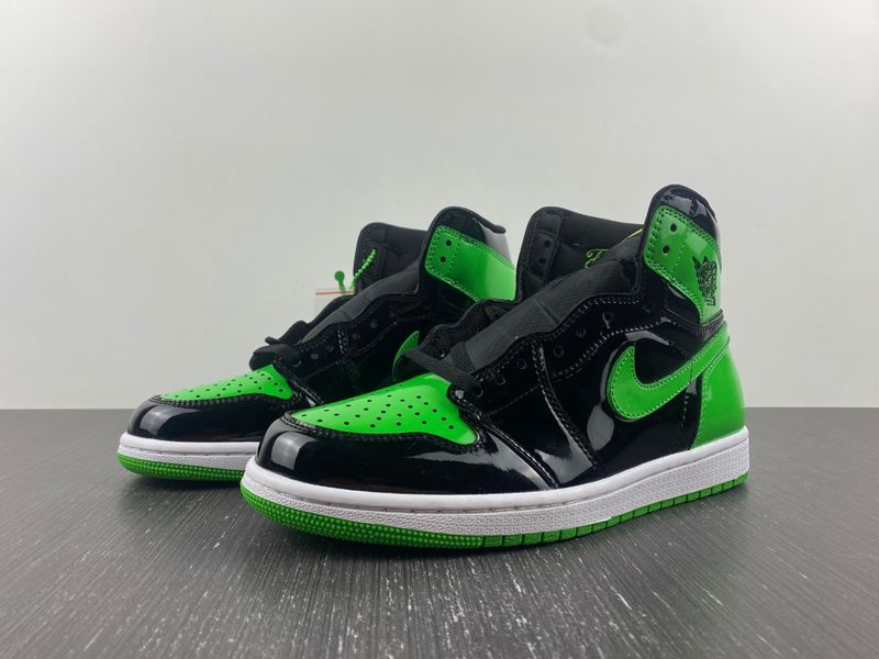 Air Jordan 1 Pine Green 555088-030