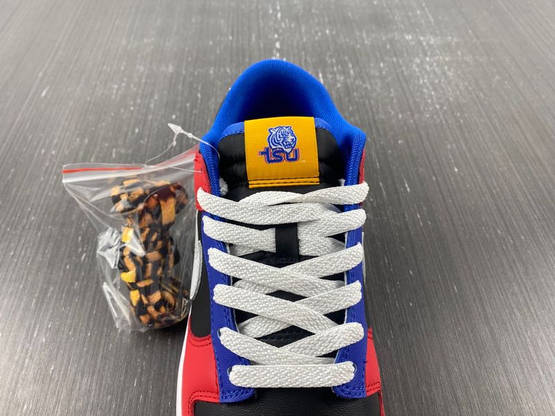 Dunk Low Tennessee State University DR6190-100