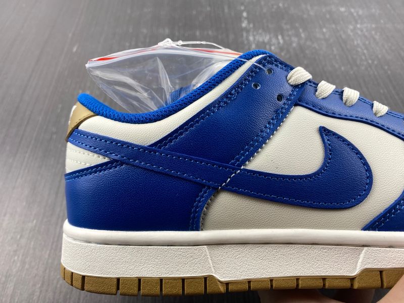 Dunk Low Kansas City Royals  FB7173-141