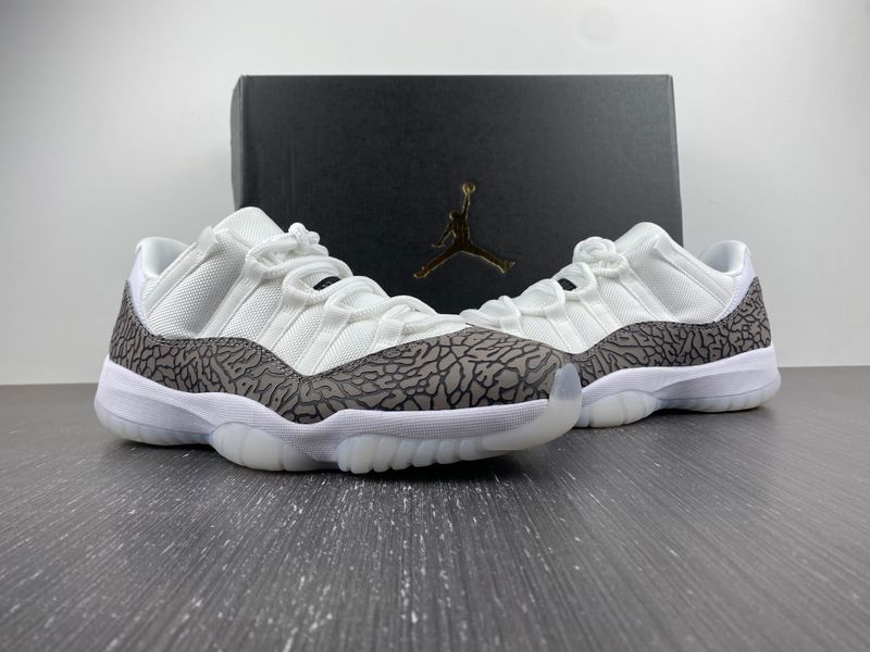 Air Jordan 11 Low Grey Crack AV2187-140