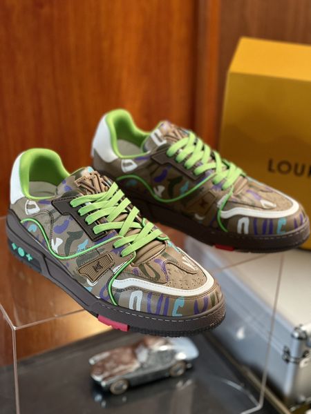 Men L*ouis V*uitton Top Sneaker Trainer RR230406-18