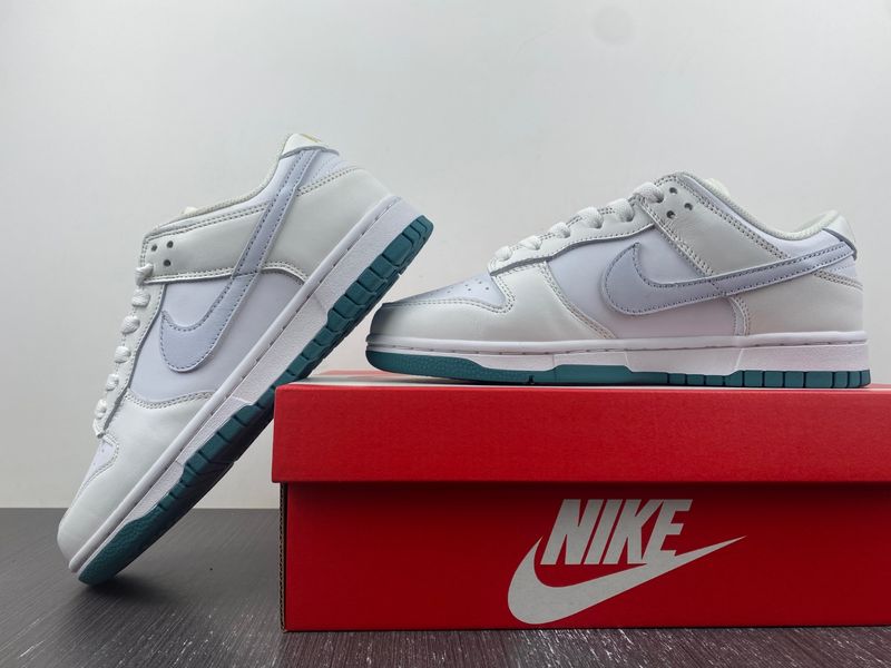 Dunk Low GS FD9911-101