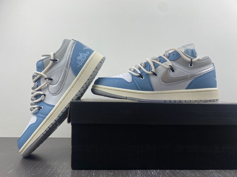 Air Jordan 1 Retro Low Customized 553558-053