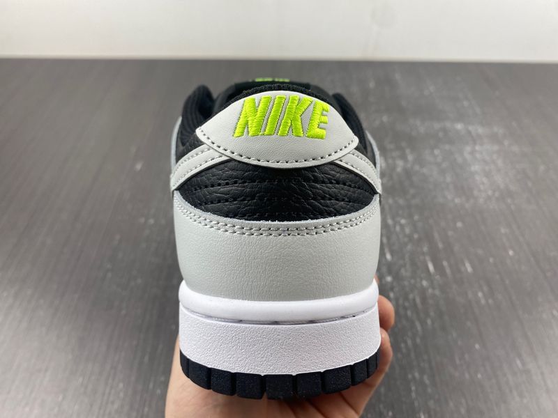 Dunk Low Grey Panda Volt  FD9756-001