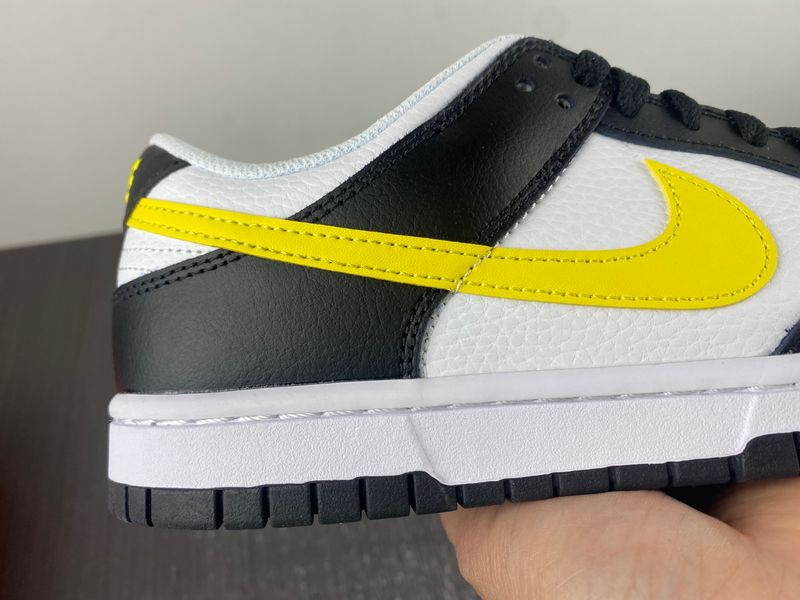 Dunk Low Yellow Panda FQ2431-001