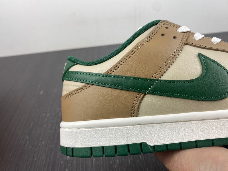 Dunk Low Retro Rattan Gorge Green  FB7160-231