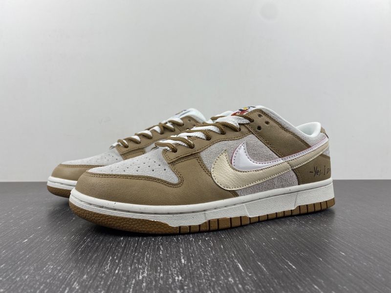 Dunk Low SE 85 Double Swoosh Brown DO9457-100