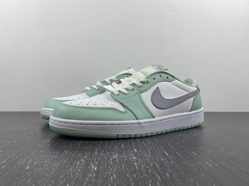 Air Jordan 1 Low Green Grey CZ0790-100