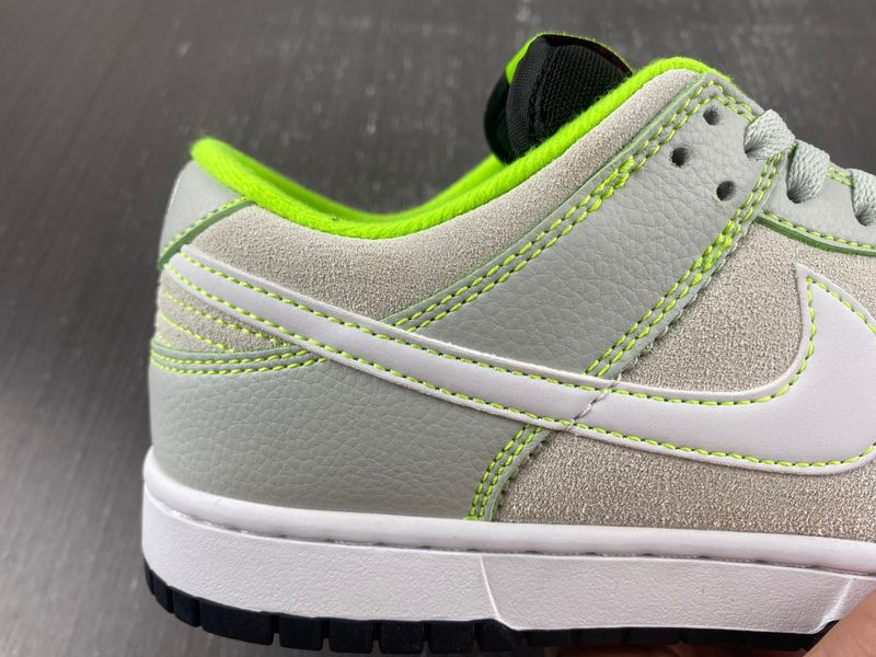 Dunk Low University of Oregon PE  FQ7260-001