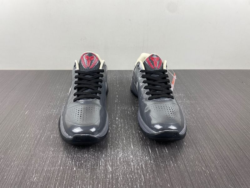 Kobe 5 Aston Martin Pack  386429-004