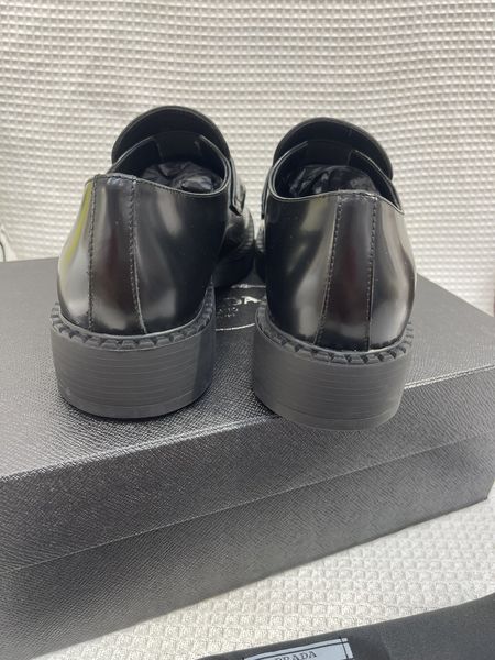 P*rada Top Loafer CL 23030831-15