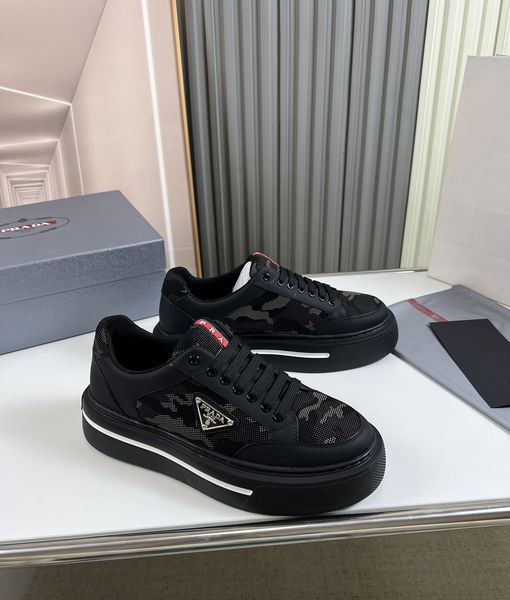 P*rada Top Sneakers Low CL 20230831-44