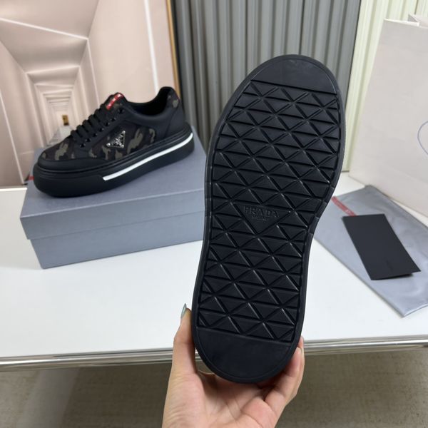P*rada Top Sneakers Low CL 20230831-44