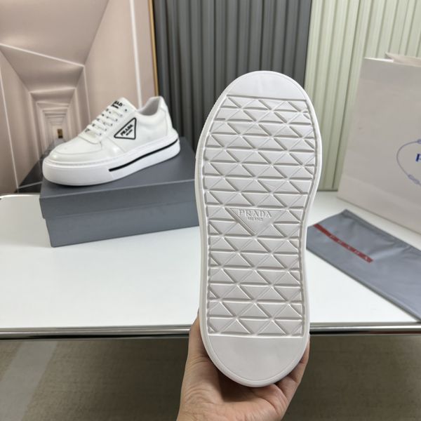 P*rada Top Sneakers Low CL 20230831-49