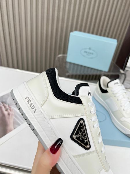 P*rada Top Sneakers Low CL 20230831-72