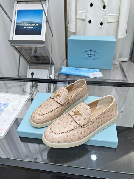 P*rada Top Loafer CL 23030831-90