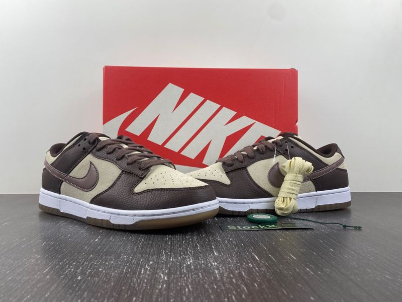 Dunk Low Plum Eclipse FJ4734-100