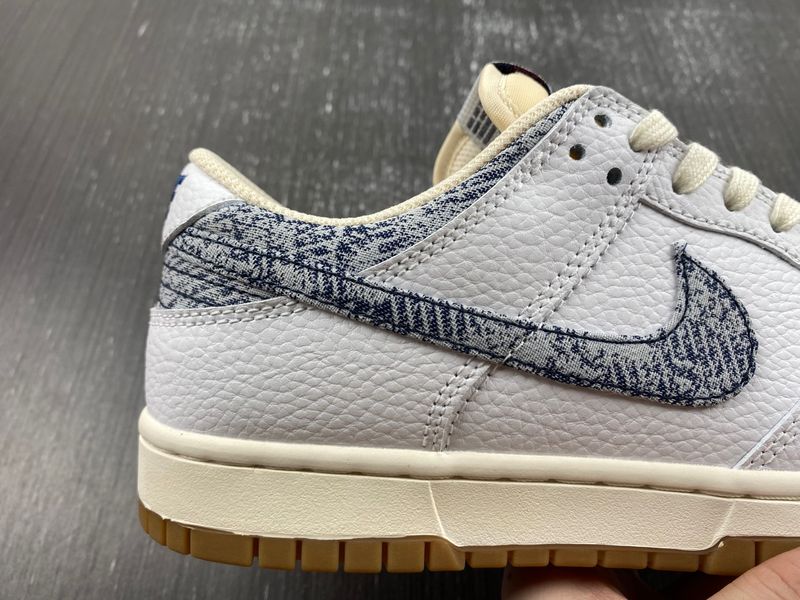 Dunk Low New Americana Washed Denim FN6881-100