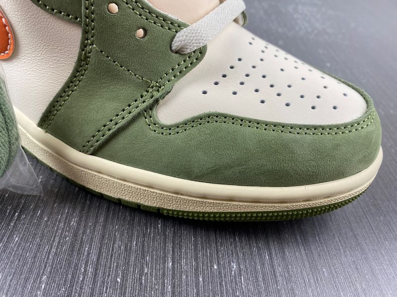 Air Jordan 1 Retro Celadon FB9934-300