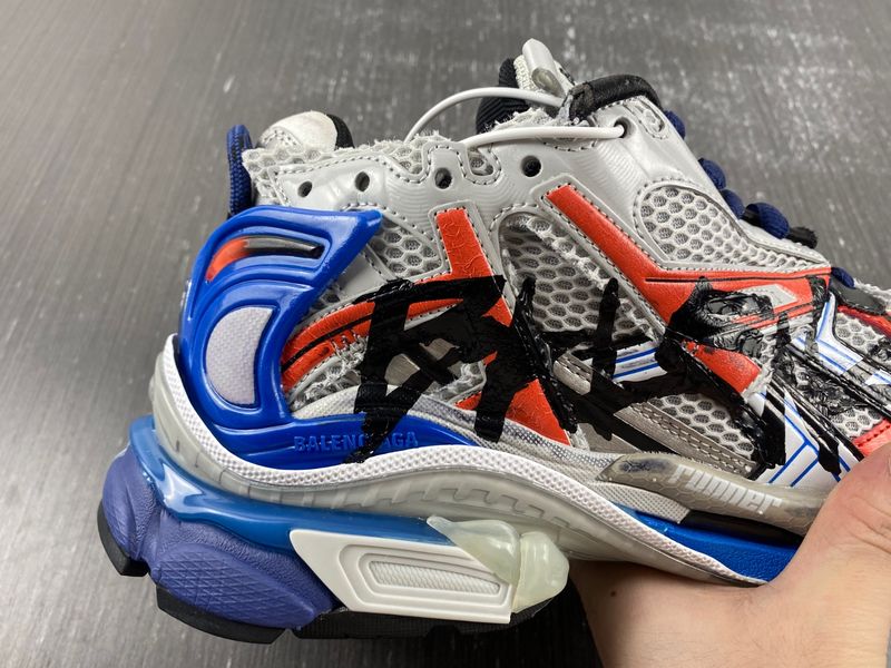 B*alenciaga runner AM 20231019-10