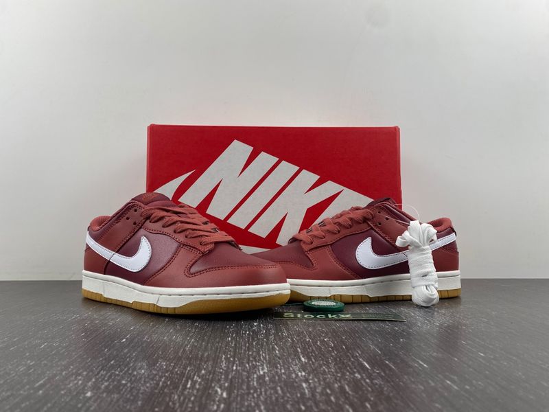 Dunk Low Desert Berry DD1503-603