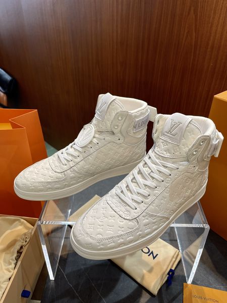Men L*ouis V*uitton Top Sneaker High RR20231221-10