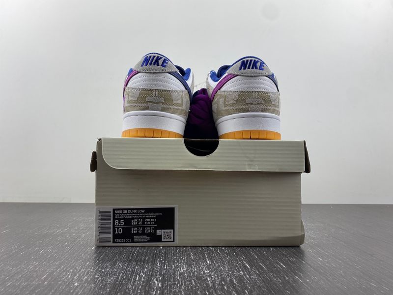Dunk SB Low Rayssa Leal FZ5251-001