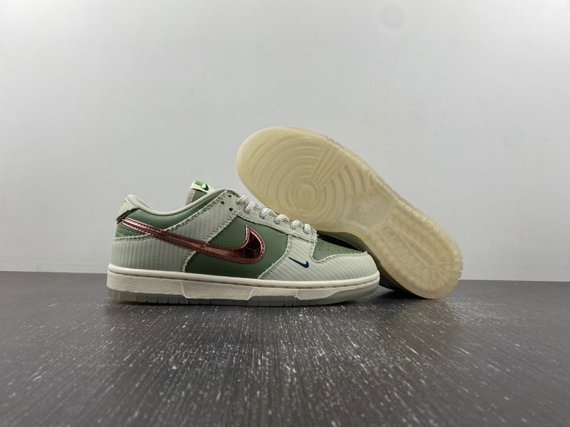Dunk Low Retro PRM Kyler Murray Be 1 of One  FQ0269-001
