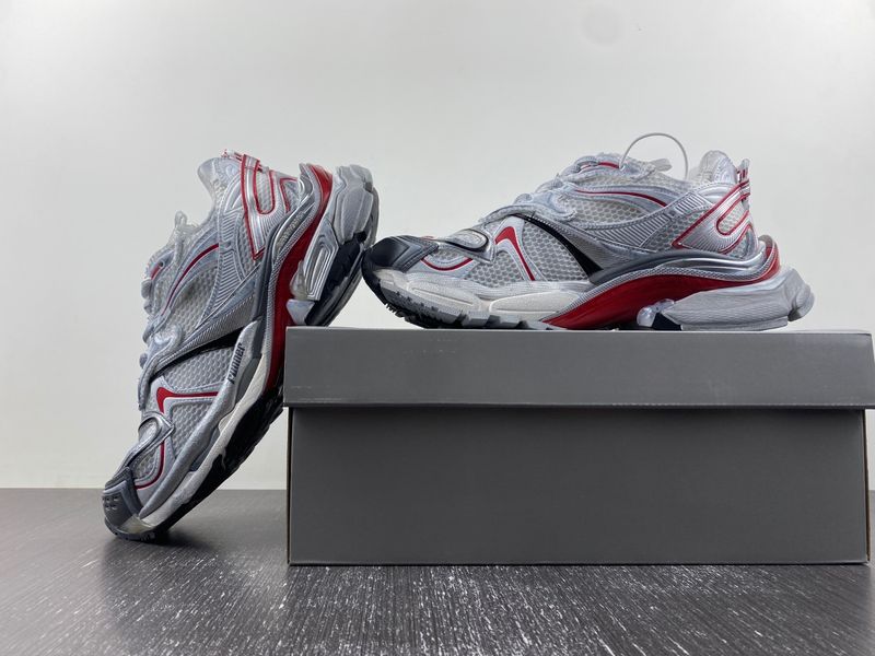 B*alenciaga runner AM 20240127-3
