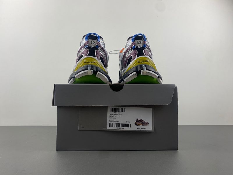 B*alenciaga runnerSneaker AM20240416-4