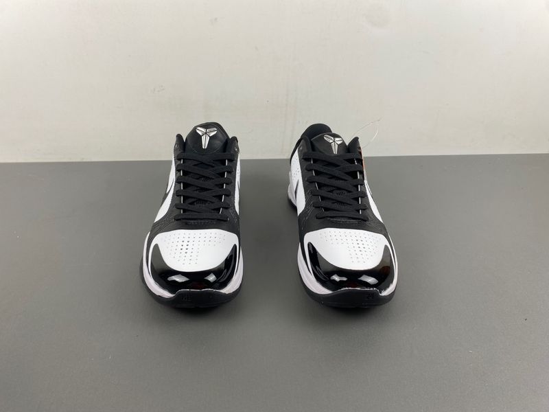 Kobe 5 Protro Panda CD4991-400