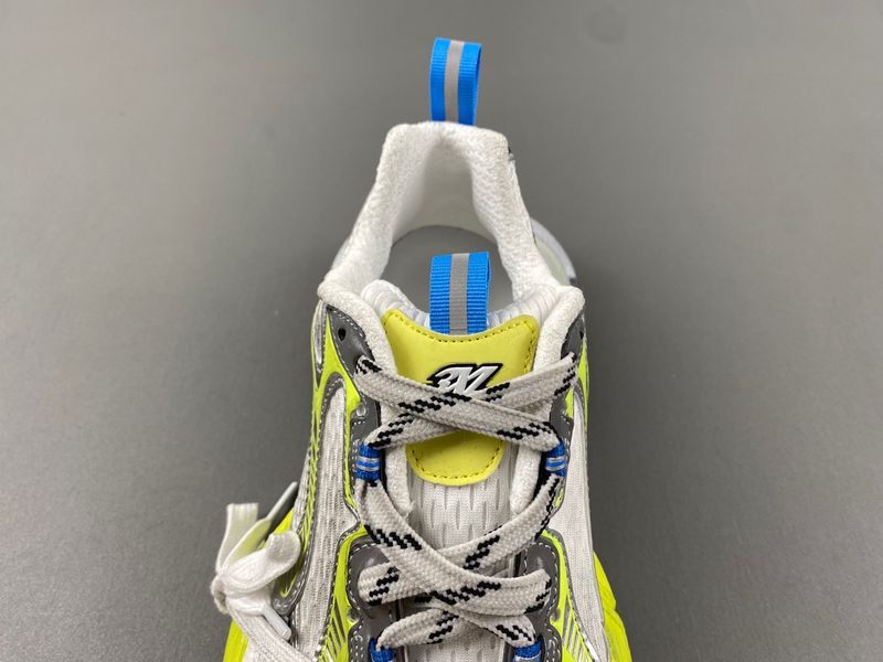 B*alenciaga 3XL Sneaker AM20240511-5