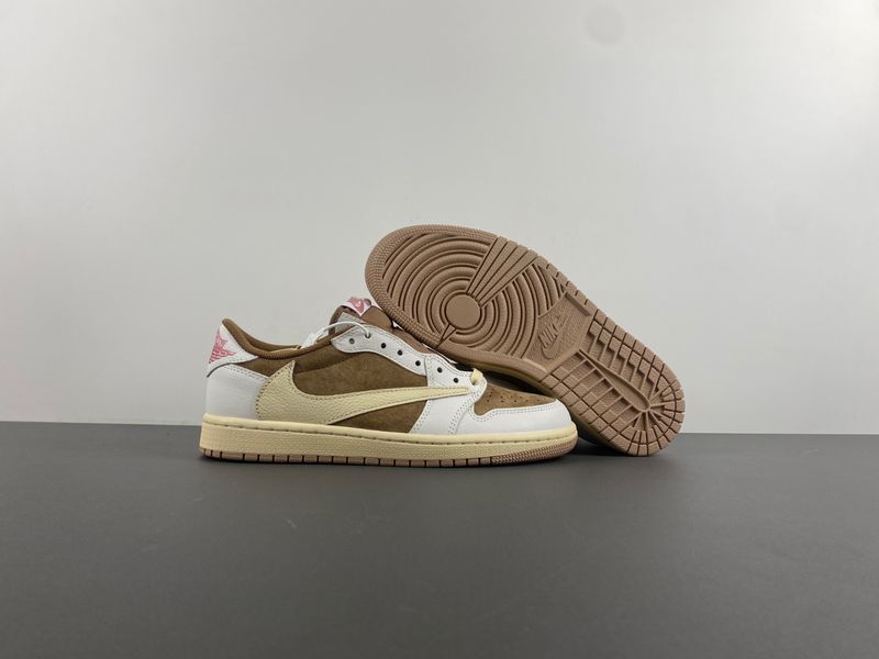 Air Jordan 1 Travis Scott White khaki DM7866-106