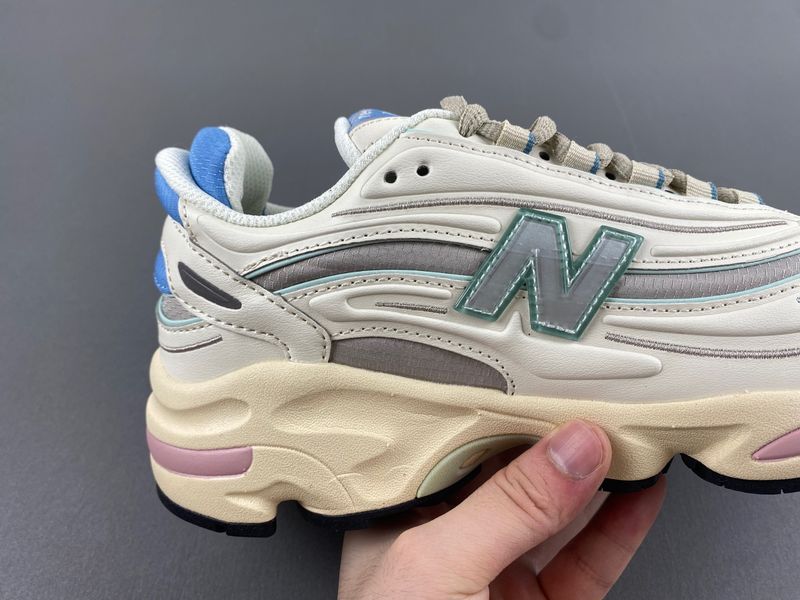 New Balance 1000 Angora Moonrock M1000WA