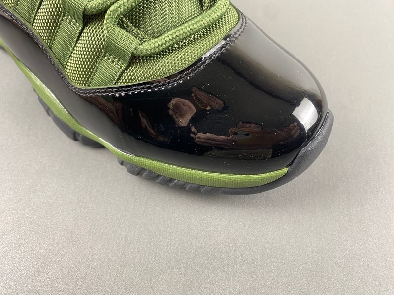Air Jordan 11 Black Green CT8012-300