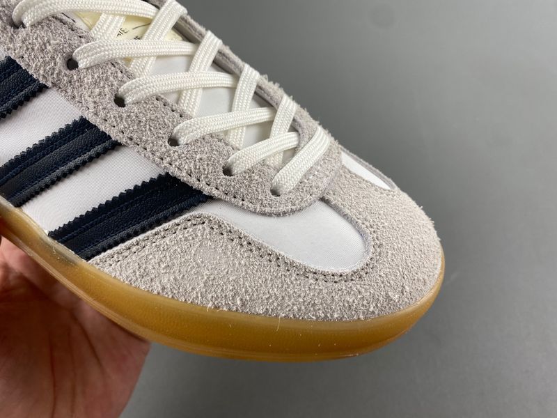 Gazelle Indoor Hikari Shibata Cream  IH9985
