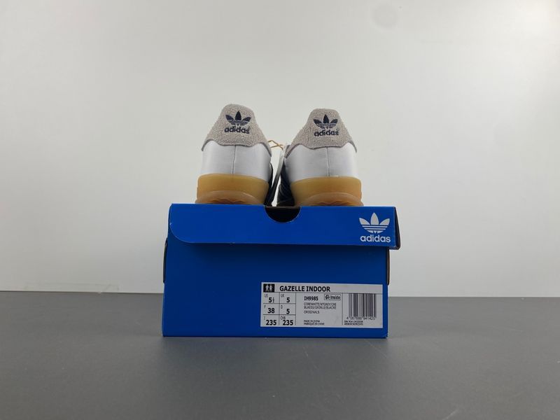 Gazelle Indoor Hikari Shibata Cream  IH9985