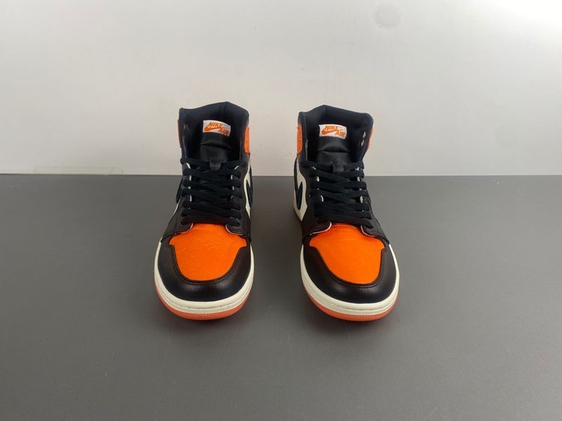 Air Jordan 1 Retro High OG Satin Shattered Backboard AV3725-010