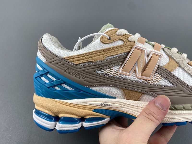 New Balance 1906U Concepts Hours and Days M1906NCS
