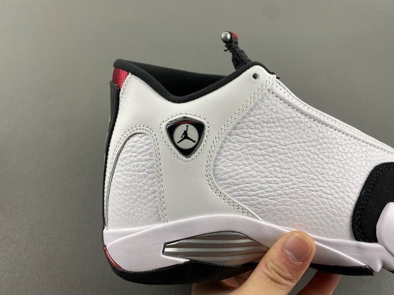 Air Jordan 14 Retro Black Toe  487471-160
