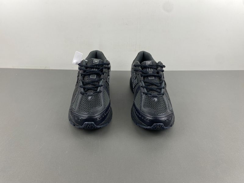 New Balance 1906R Black Metallic Silver  M1906RJB