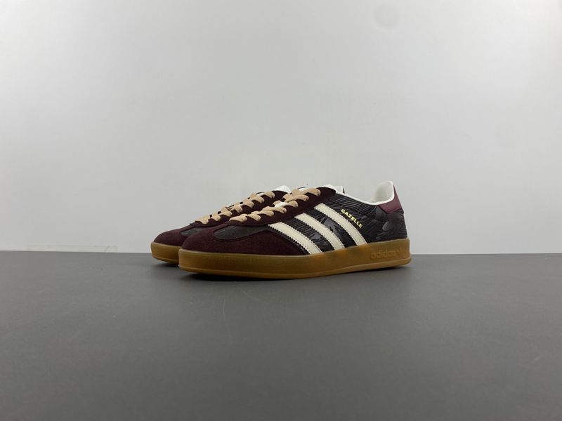 Gazelle The Blue Trio JP5671