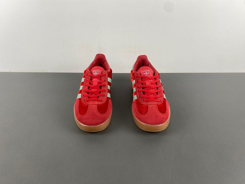 Gazelle Indoor Better Scarlet Hazy Green  IG6786
