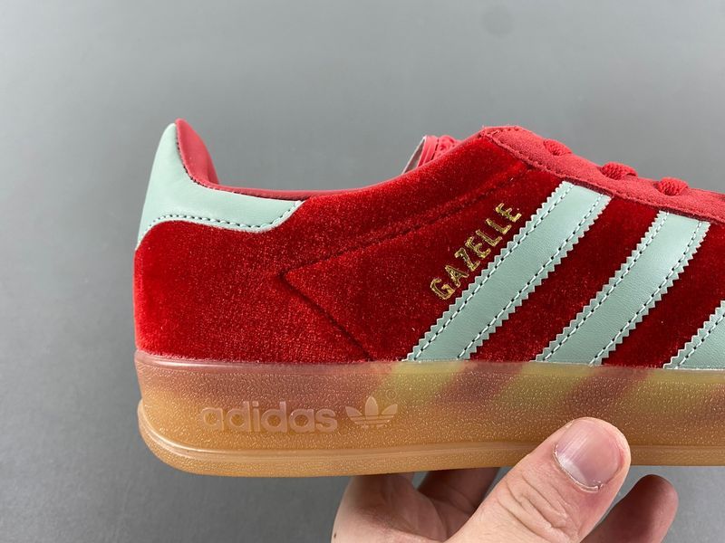 Samba OG Talchum Pack Scarlet  IG8905