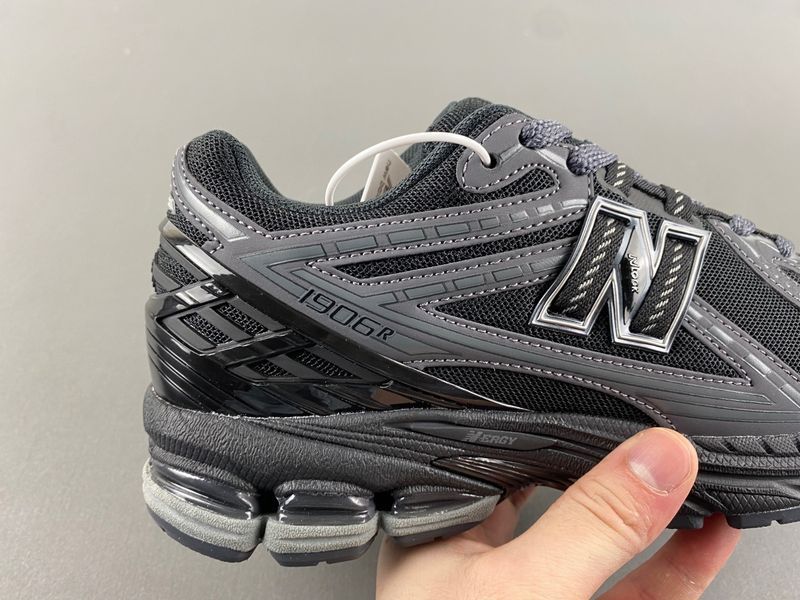 New Balance 1906R Black Phantom  M1906RLB