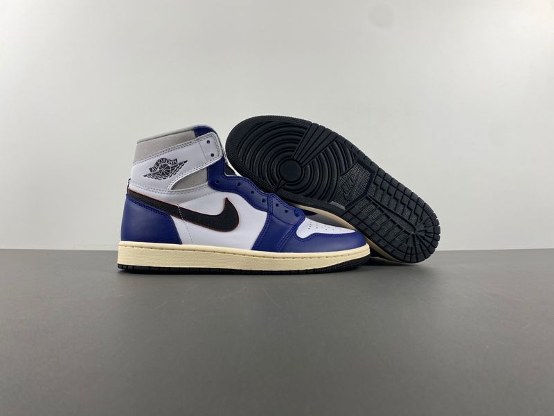 Air Jordan 1 Retro High OG Rare Air Z5485-100