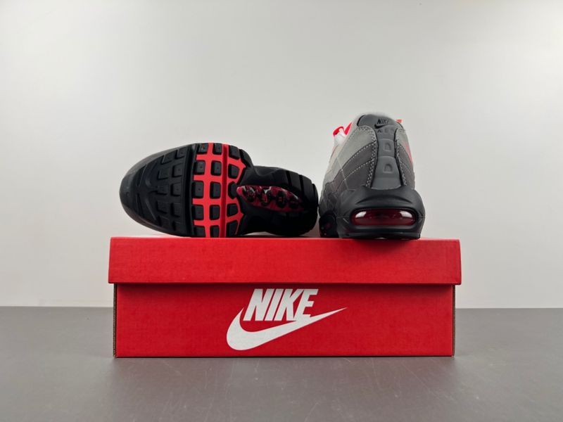 Air Max 95 OG Solar Red  AT2865-100